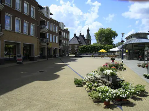 Centrum van Woudenberg met zicht op het raadhuis
