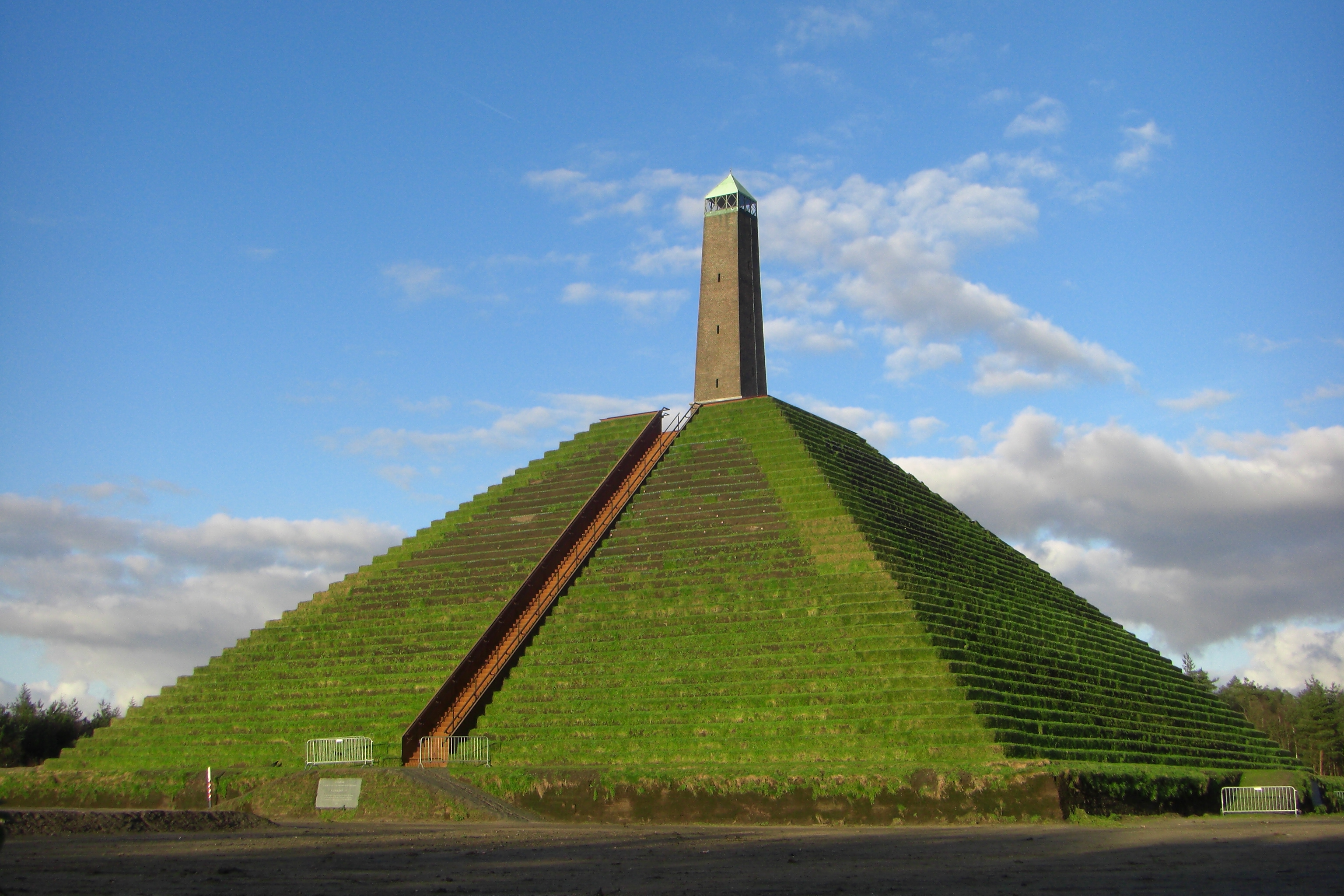 Pyramide van Austerlitz in Woudenberg